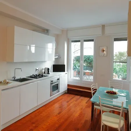 Bologna Central Apartment 볼로냐